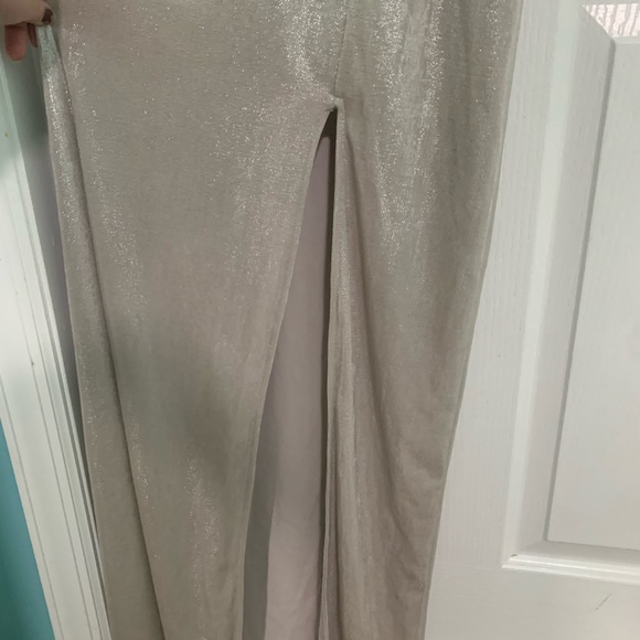 🎁HOLIDAY STYLE🎄NWT🎊2010s H&M Gold Maxi Dress with slit - Picture 3 of 7